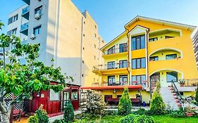 Vila Orange